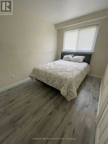 862 HILLCREST ROAD - Photo 2