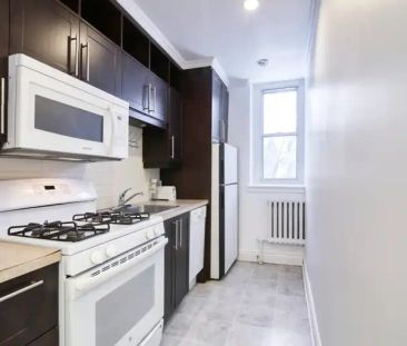 Lennox-Deacon | 6210 Chemin Deacon, Montreal - Photo 1