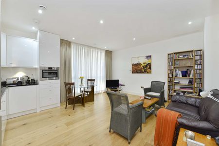 Melrose Apartments, 6 Winchester Road, NW3 - Photo 5