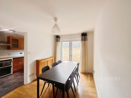 3 bedroom semi-detached to rent Manor Oak Gardens, Sheffield - Photo 3