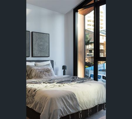 112/36 Lambert Street, Kangaroo Point, Qld 4169 - Photo 2