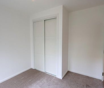 3 bedroom end of terrace house to rent - Photo 6