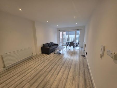 2 bedroom flat to rent - Photo 5