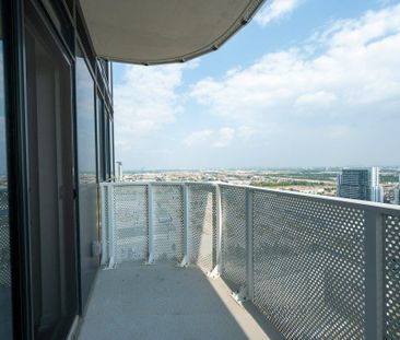 For Lease - 28 Interchange Way Unit# 2710, Vaughan, Ontario - Photo 3