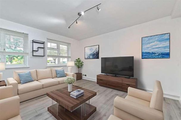 The Ridgeway, St. Albans, AL4 - Photo 1