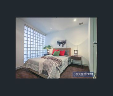 1 BEDROOM FULLY FURNISHED - BE CLOSE TO EVERYTHING - Photo 2