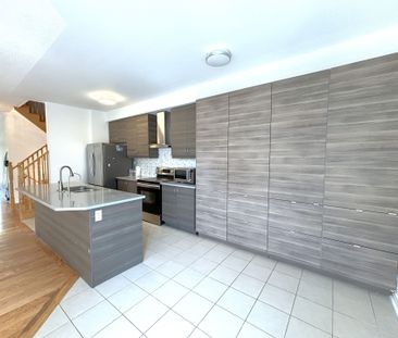 For Lease - 511 William Forster Road, Markham, Ontario - Photo 1