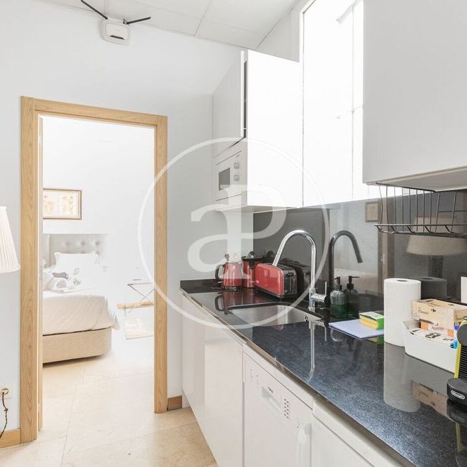 2 bedroom luxury Flat for rent in Madrid, Autonomous Region of Madrid - Photo 1