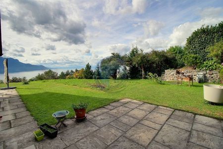 MAGNIFIQUE VILLA INDIVIDUELLE DE 6,5 PIÈCES AVEC VUE SUR LE LAC - Photo 3