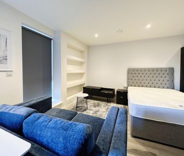 Studio to rent - Photo 2