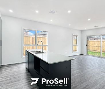 52 Metroon Drive, Weir Views - Photo 4