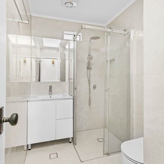 Stylish, spacious, and ready for family living! - Photo 1