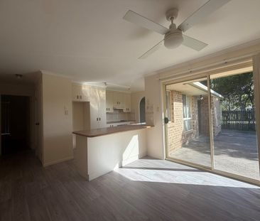 4 bedroom Home - Urangan - Photo 1