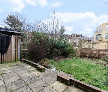 3 bedroom maisonette to rent - Photo 4