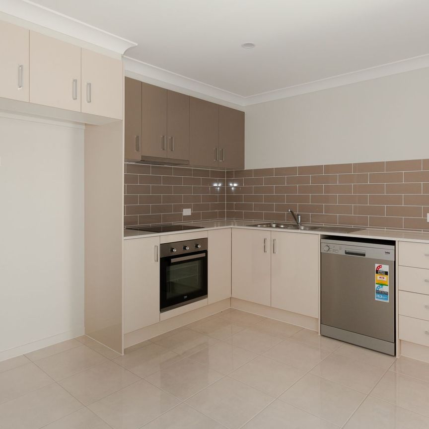 Comfortable Living in Convenient Location - Photo 1