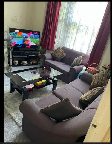 Room in a Shared House, West Road, E15 - Photo 2