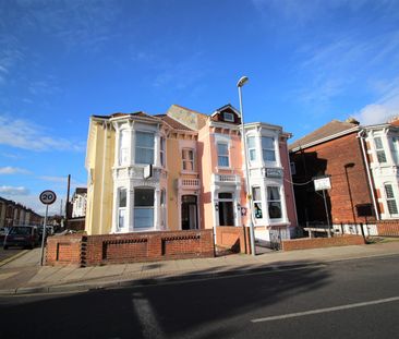 Room For Rent Waverley Road, Southsea - Photo 2