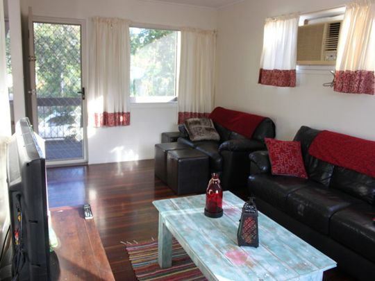 10 Brolga Street, 4740, Slade Point Qld - Photo 1