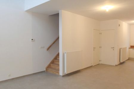 Zeer lichtrijke, ruime NIEUWBOUW woning met mooie buitenruime ZUID-WEST - Foto 3