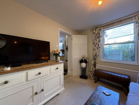 1 bedroom terraced house to rent - Photo 3