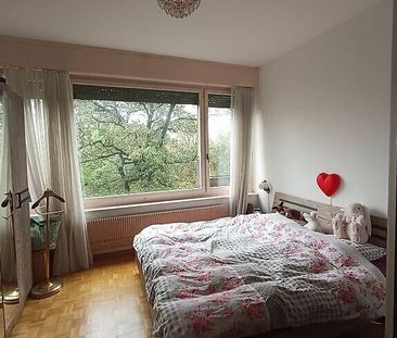 XI. Bel appartement de 3 pièces avec balcon et à côté du lac à Genève - Foto 1