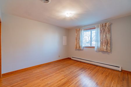 For Lease - 248 BERTIE Street Unit# UPPER, Fort Erie, Ontario - Photo 4