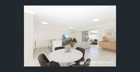 FANTSTIC TWO BEDROOM UNIT WITH DOUBLE LOCK UP GARAGE - Photo 5