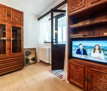 Inchiriez ap 2 camere, semi-decom, renovat, sector 6, 400 Euro/luna - Photo 6