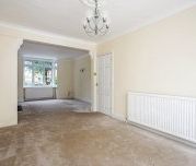 4 bedroom detached house to rent - Photo 5