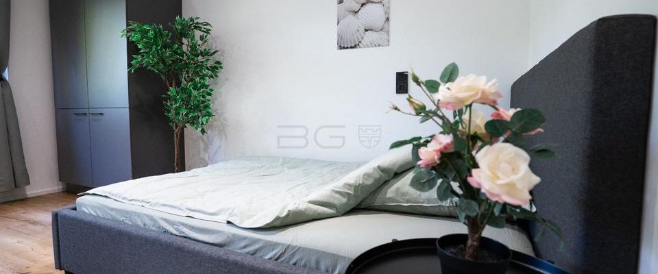 Helles, möbliertes Zimmer - Erstbezug - Photo 1