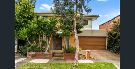 Modern Family Home in Prime Point Cook Location - Photo 2