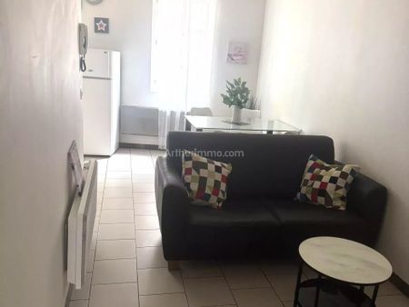 Location Appartement 2 pièces 35 m2 à Aubagne - Photo 2