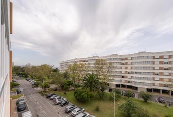 4 Bedroom Apartment with parking, Alto da Barra, Oeiras