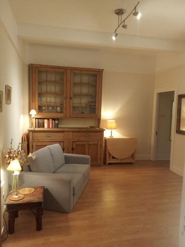 2 Bed Flat, Prince Of Wales Drive, SW11 - Photo 5