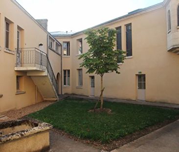 Location Appartement 2 pièces 42m² BLOIS 41000 - Photo 4