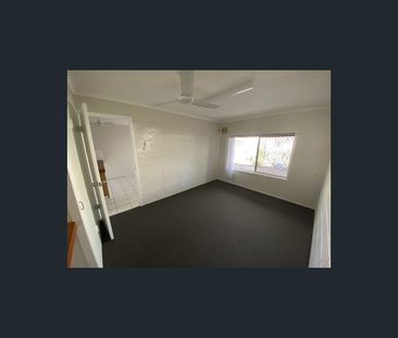 2/12 Ellena Street, Maryborough, Qld 4650 - Photo 2