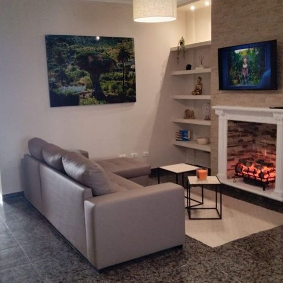 3 room luxury Apartment for rent in Santa Cruz de Tenerife, Canary Islands - Photo 1