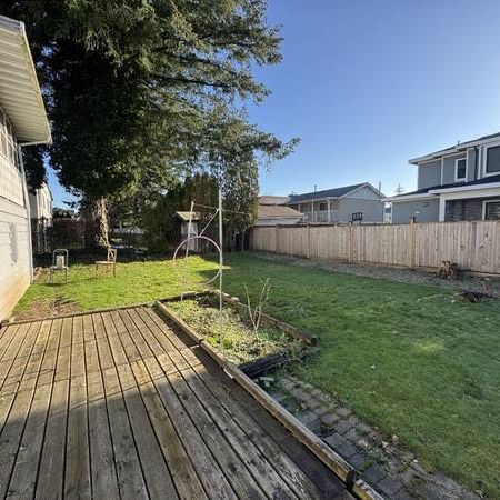 Renovated 3-Bedroom 2 Bath Home with Backyard & Storage - Photo 1