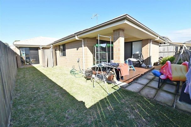 Quiet Living in a Convenient Location - Photo 1