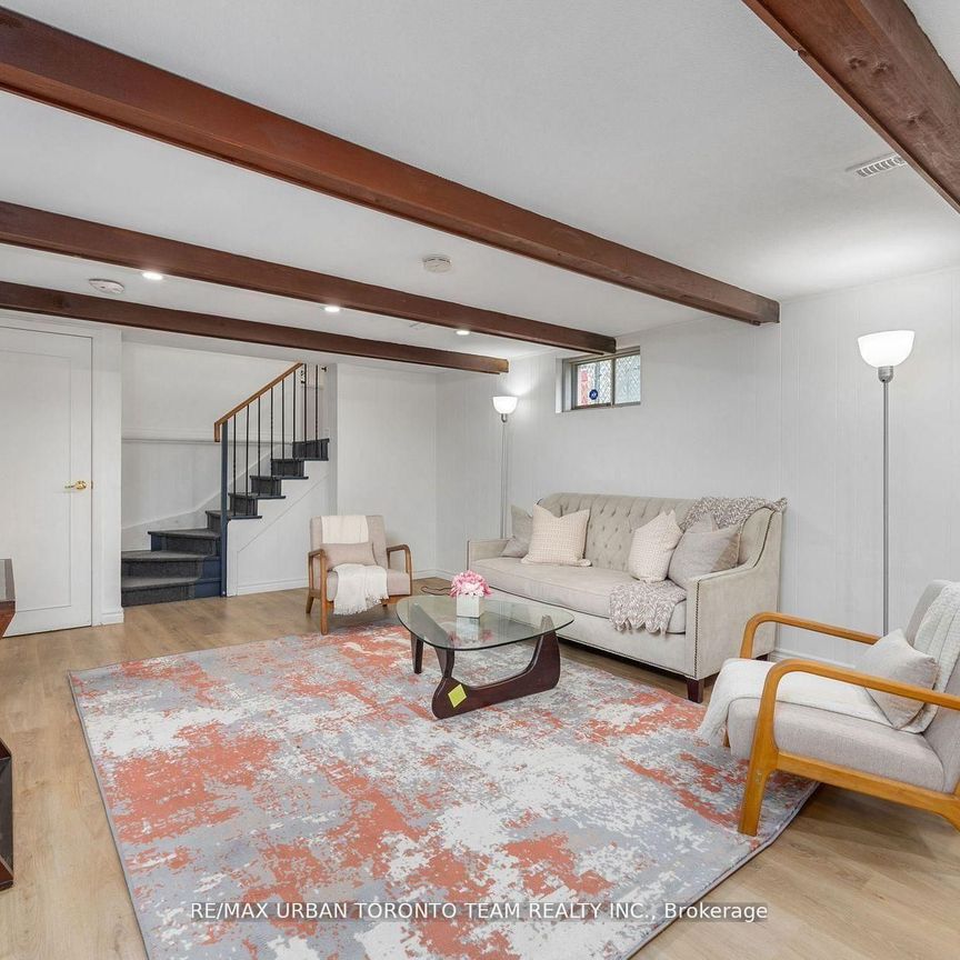 For Lease - 12 Wardencourt Drive Unit# Lower, Toronto, Ontario - Photo 1