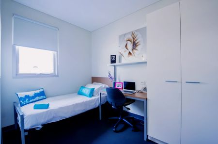 1 Bedroom in Two Bedroom Deluxe with balcony - Photo 5