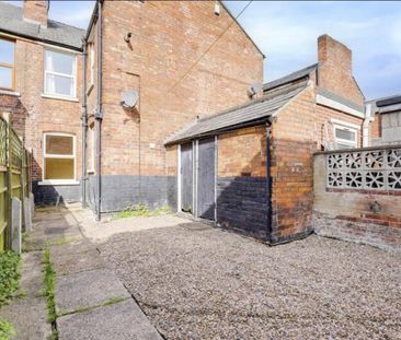 Room in a Shared House, Glapton Road, NG2 - Photo 1