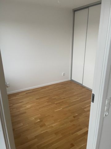 Ålsta Allé, Järfälla - Photo 3