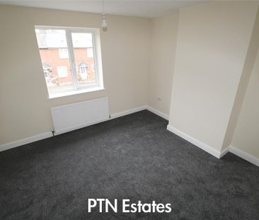 3 bedroom terraced house to rent - Photo 3