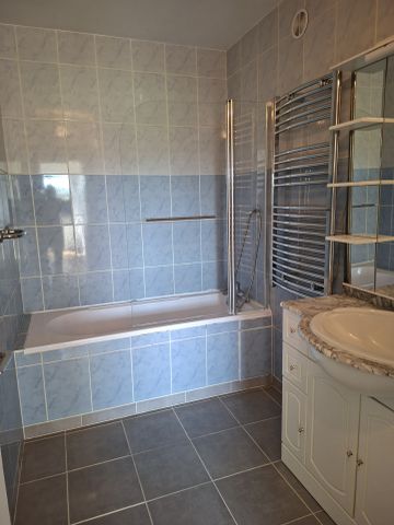 Location Appartement 5 pièces 101m² VERNEUIL SUR SEINE 78480 - Photo 4