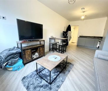 1 bedroom apartment to rent - Photo 3