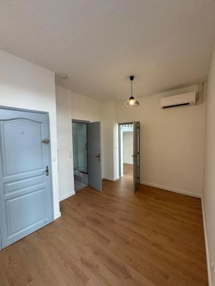 Location Appartement 2 pièces 22m² MARSEILLE 5ème - Photo 1