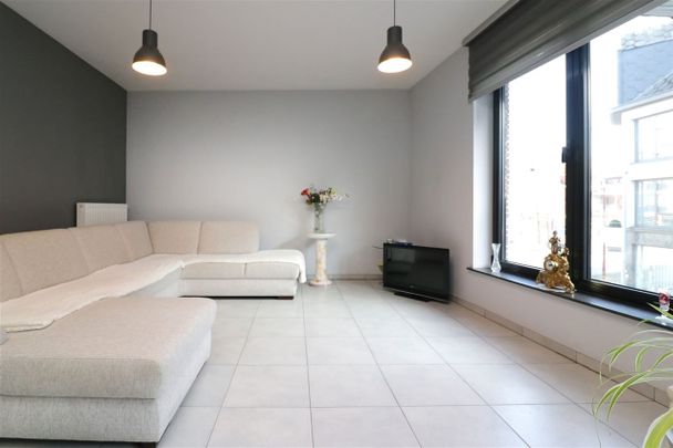 Appartement, 1ste verdieping, volle centrum, terras, 1 ruime slpk - Photo 1