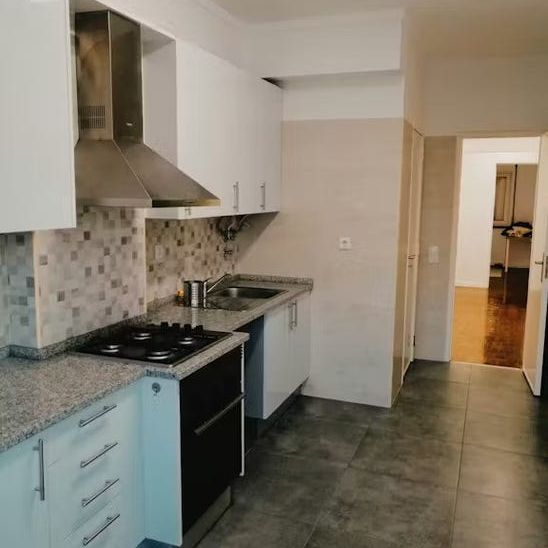 Praceta Gomercindo Carvalho, Almada, Setúbal Municipality 2805-155 - Photo 1