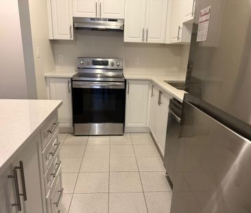 For Lease - 590 North Service Road Unit# 132, Hamilton, Ontario - Photo 2